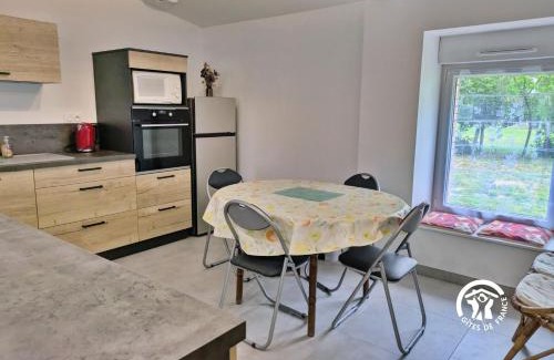 Saint-Michel-de-la-Roe House | Gîte du Hérisson, 6 personnes