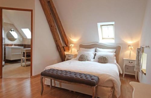 Coulonges-sur-Sarthe House | Gîte familial avec jardin, proche chemins de randonnée, idéal pour 12 pers. avec salle de réception - FR-1-497-118