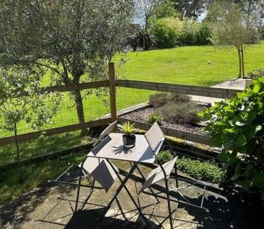 Saint-Ellier-du-Maine Apartment | Gîte - Saint-Ellier-Du-Maine