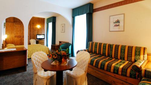 San Martino di Castrozza Hotel | G. Hotel Des Alpes (Classic since 1912)