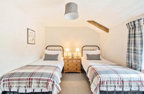 Buckland Newton House | Gamekeeper's Cottage