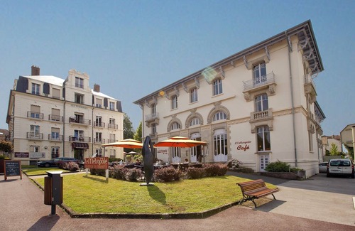 Luxeuil-les-Bains House | Garden city Luxeuil (Ex Le Métropole et Les Thermes)