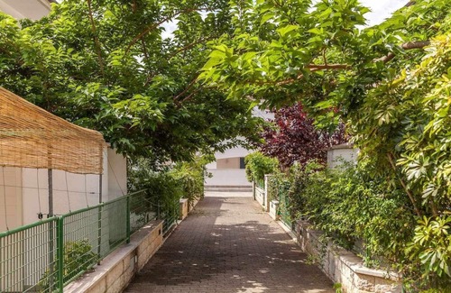 Specchiolla Villa | Garden - For couples - Sea at 250 m