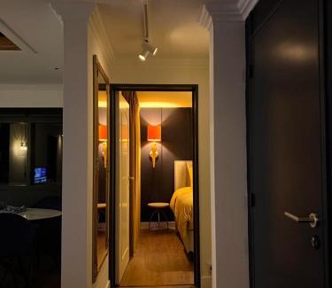 Lommel Apartment | Garden Street - Antiquity Blue