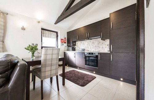 Ollerton Cabin | Garden View · River Maun Studio Cottages