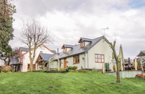 Nantwich House | Gardeners Cottage