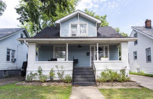 Taylor Berry Villa | Garland House