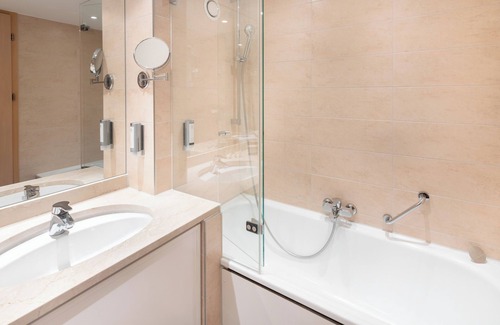 Erlangen Hotel | Garner Hotel Erlangen Süd by IHG
