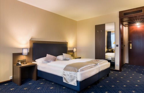 Bockenheim Hotel | Garner Hotel Frankfurt Palmengarten by IHG