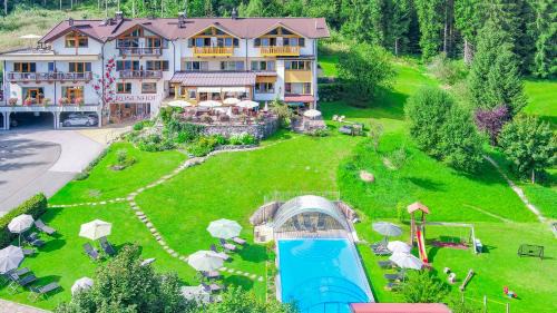 Oberndorf bei Kitzbuhel Apartment | Gartenhotel Rosenhof bei Kitzbühel