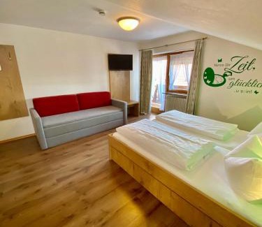 Rosenheim House | Gasthof-Hotel Höhensteiger