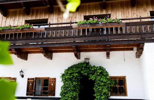 Grossgmain House | Gasthof Steinerwirt