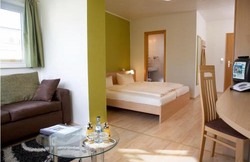 Wettelsheim Hotel | Gasthof zum Goldenen Lamm