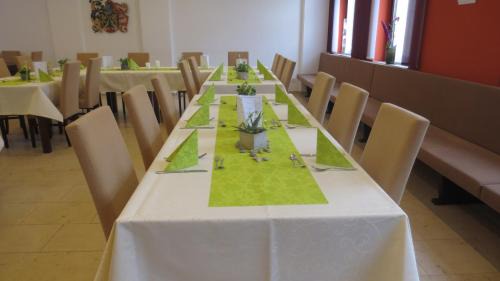Jettingen-Scheppach House | Gasthof zur Sonne