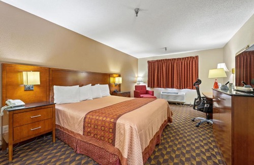 St. Charles Hotel | Geneva Motel