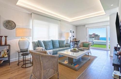 El Palo Apartment | Genteel Home Elcano Terrace