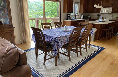 Huddleston House | Get Ready For Fall Colors! Book Your Late 2025 Stay Today!
