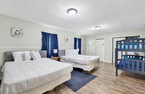 Crestline Heights House | Get Your Kicks on 86th-Airport-Museum of Flight