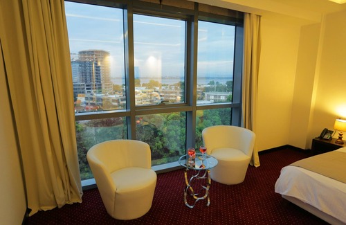 Brazzaville Hotel | GHS Hotel