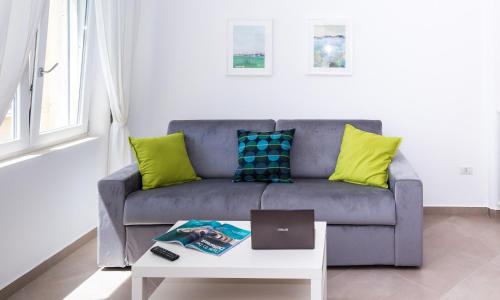 Meta Apartment | Gi HOME Apartment vicino alla stazione e al Mare