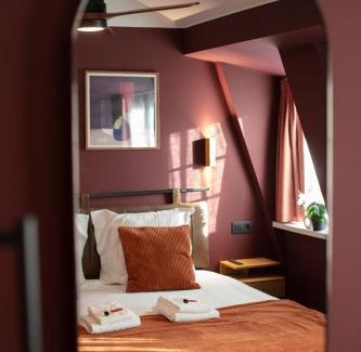 Sint-Gillis Hotel | Gillis Eight Guest Rooms by Romy&Travis