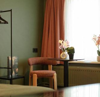 Sint-Gillis Hotel | Gillis Eight Guest Rooms by Romy&Travis