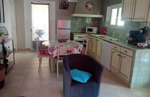 Eygalieres Cottage | Gite - 3-star holiday home - Alpilles - swimming pool - air conditioning