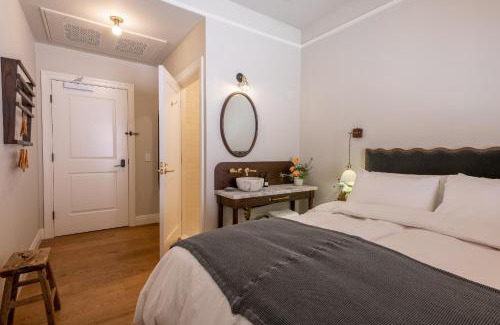 Venice Hotel | Gjelina Hotel
