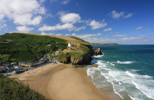 Rhydlewis House | Glenydd Aberporth