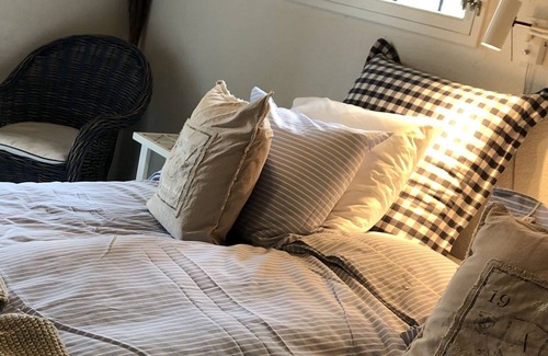 Simrishamn Bed & Breakfast | Glimminge Bed & Breakfast