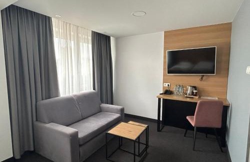 Zlotoryja Hotel | Gold Hotel