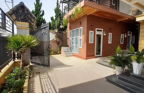 Da Lat House | Gold&Ruby House