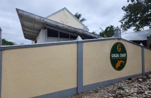 Oslob Hotel | Golda Coast Resort - Oslob