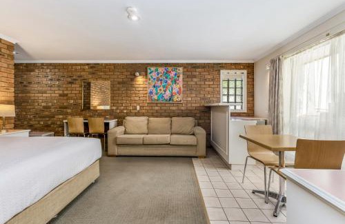 Golden Square Hotel | Golden Square Motor Inn