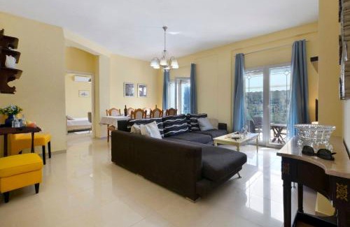 Makrata Villa | Golden Sun Villa