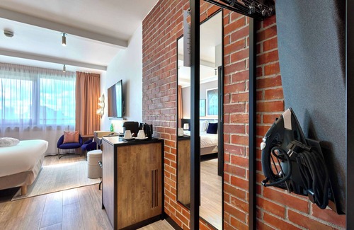 Mirow Hotel | Golden Tulip Warszawa Centrum