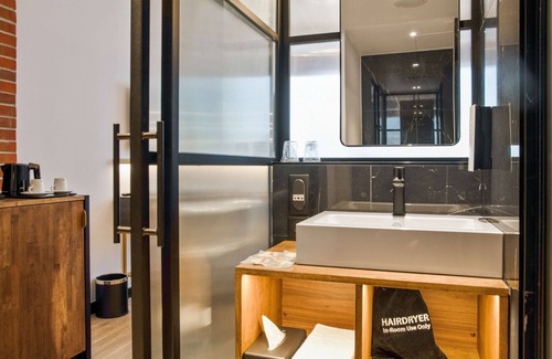 Mirow Hotel | Golden Tulip Warszawa Centrum
