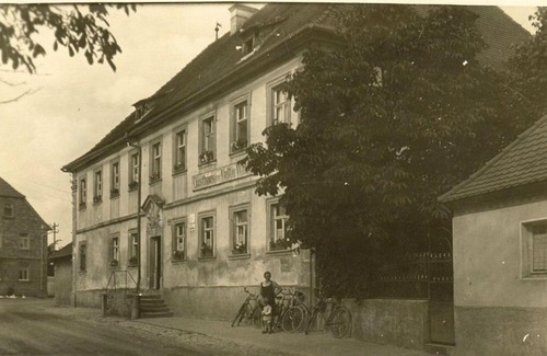 Sulzheim House | Goldener Adler