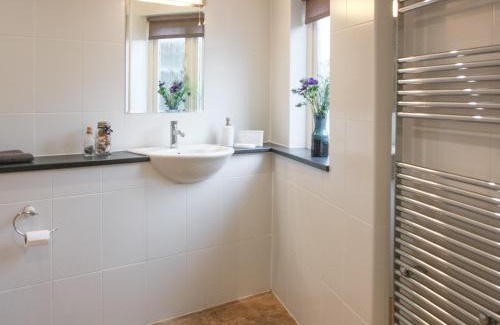 Happisburgh House | Goldfinch