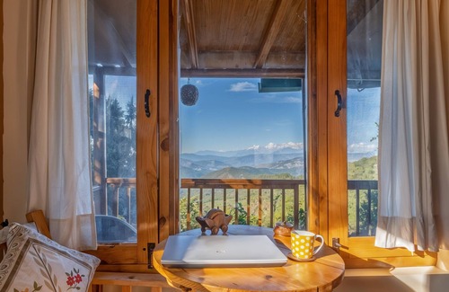 Kaul Cottage | Goldi Cottage Himalayan Serenity Duplex Retreat 2 Duplex Rooms Muktheshwar