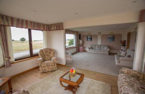 Buckie House | Golfview