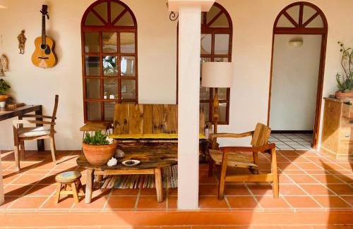 Santa Barbara House | Goood Resort