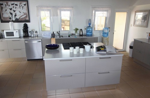 English Harbour House | Gorgeous 5 Bedroom House with Pool on Beach in English Harbour
