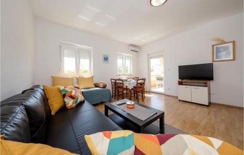 Barbat na Rabu Apartment | Gorgeous Apartment In Rab With Wi-Fi