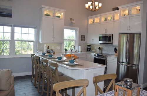 Indian Shores Condo | GORGEOUS BEACH HOME! NEWLY DECORATED! Beach and Intracoastal Access.