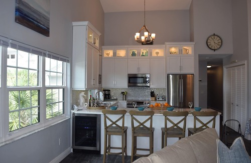 Indian Shores Condo | GORGEOUS BEACH HOME! NEWLY DECORATED! Beach and Intracoastal Access.