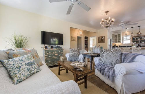 Mission Beach Cottage | Gorgeous Cottage w/AC. The Perfect place to be at the Beach.