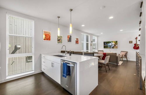 Green Lake House | Gorgeous Eco-Friendly Home in Green Lake