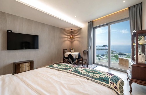 Toseong House | Goseong Gyeoulbada Ocean View Pension