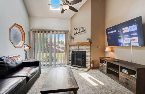 Lake Delton House | Grace Jo Vacation Home at Tamarack Highland 5